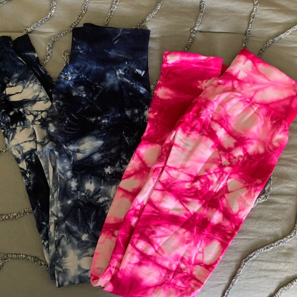 2 Pair - Kitty Gains Tie Dye Seamless Leggings
